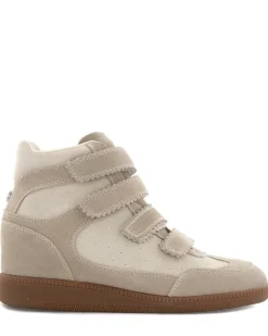 Steve Madden Mustang